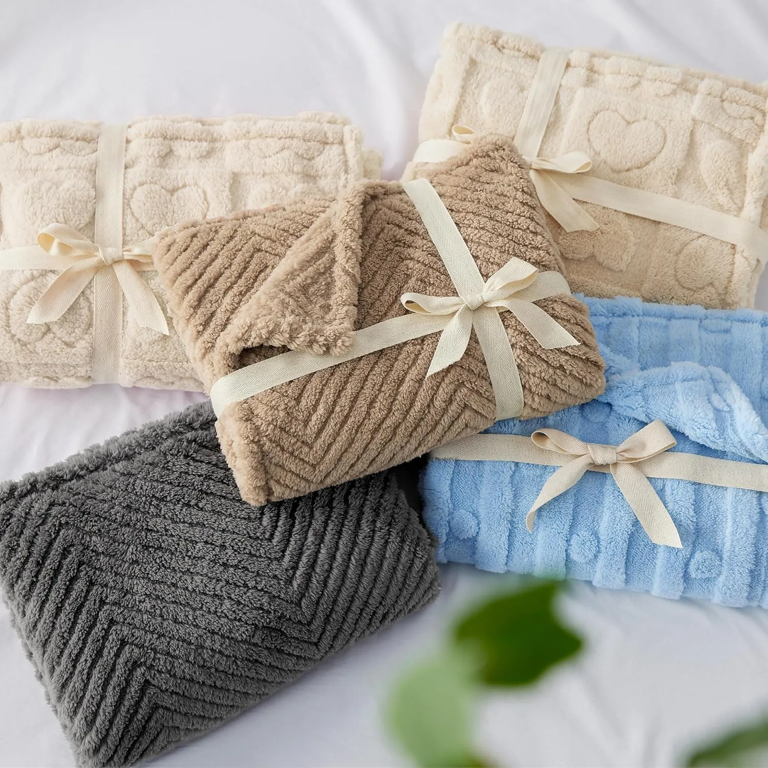 Bedsure 1 Pack 2 Dog Blankets for Small Dogs - 2pcs Washable Fluffy Fuzzy Puppy Cat Blanket with Premium 300GSM Coral Fleece Soft for Pet Kitten Doggy, Grey